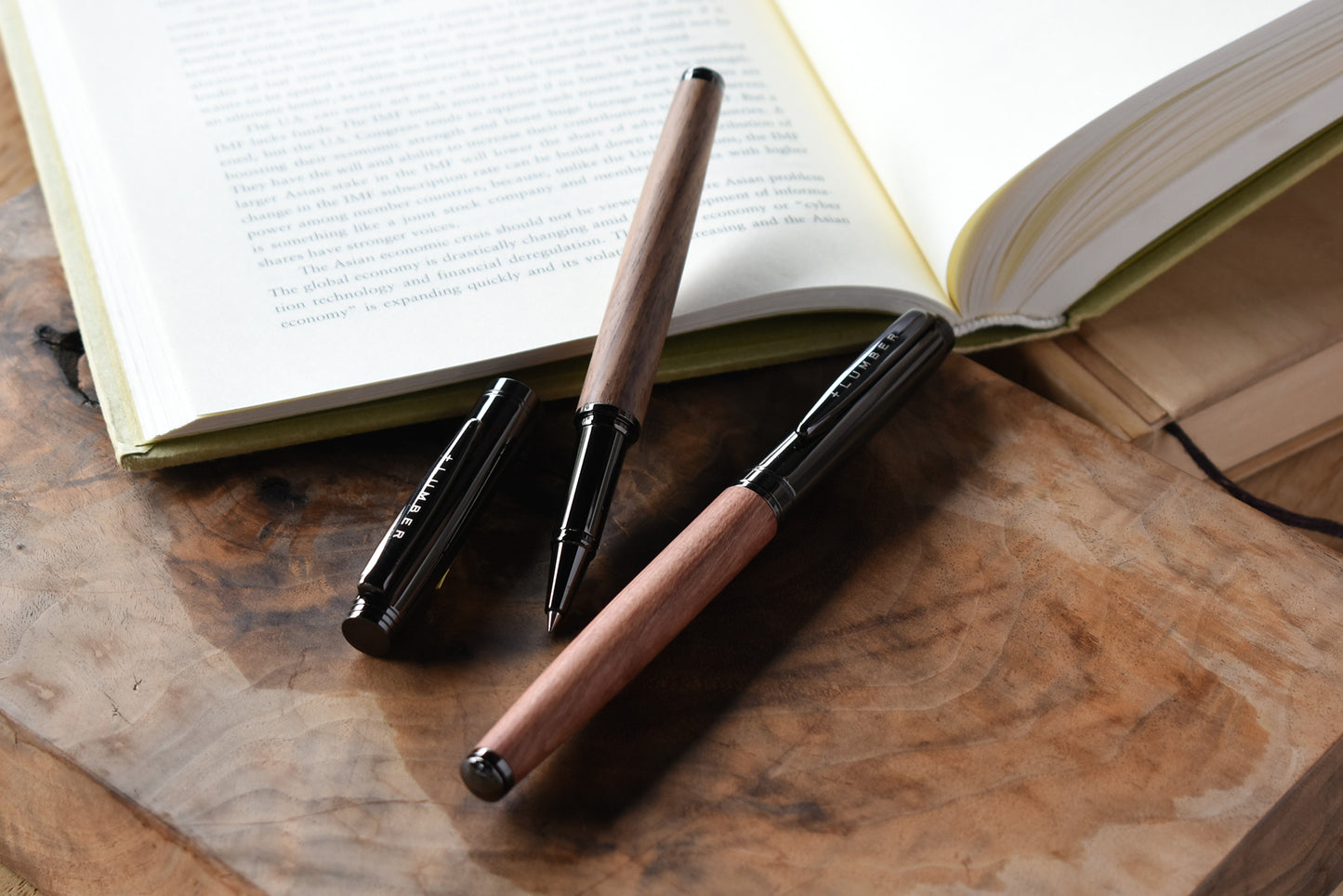 BALLPOINT PEN SLEEK