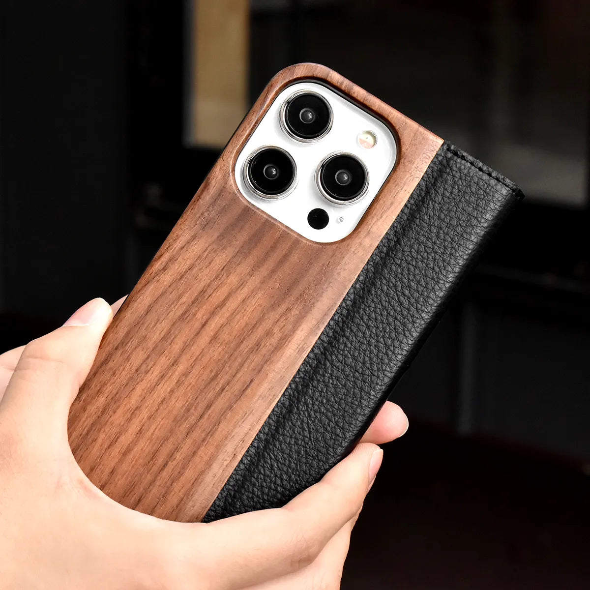 iPhone 15 FLIPCASE