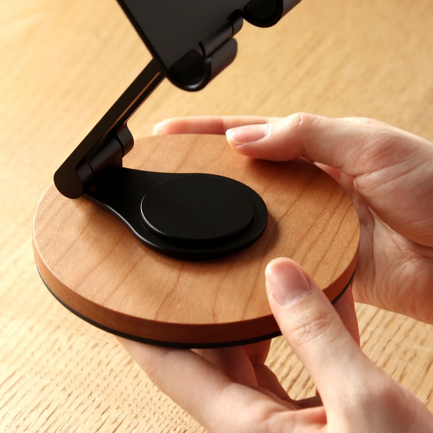 Smartphone Stand Adjustable