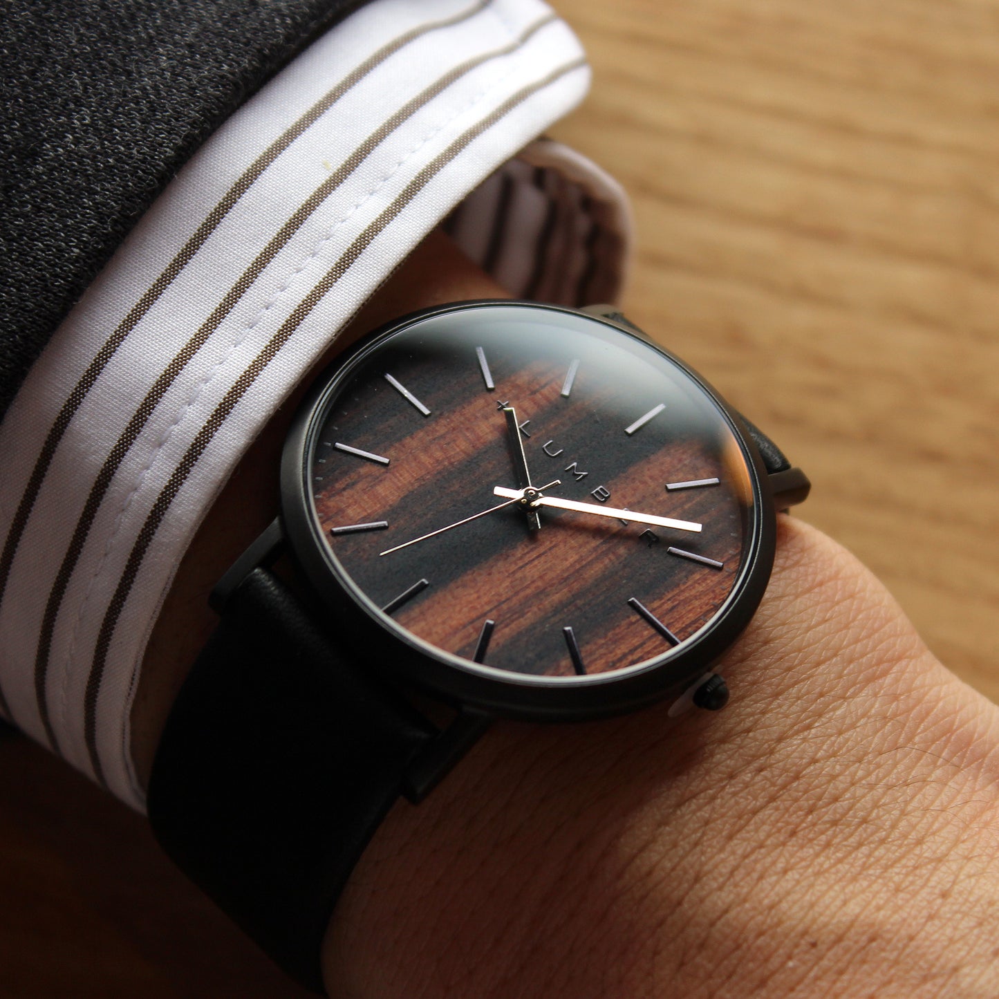 WATCH 1100