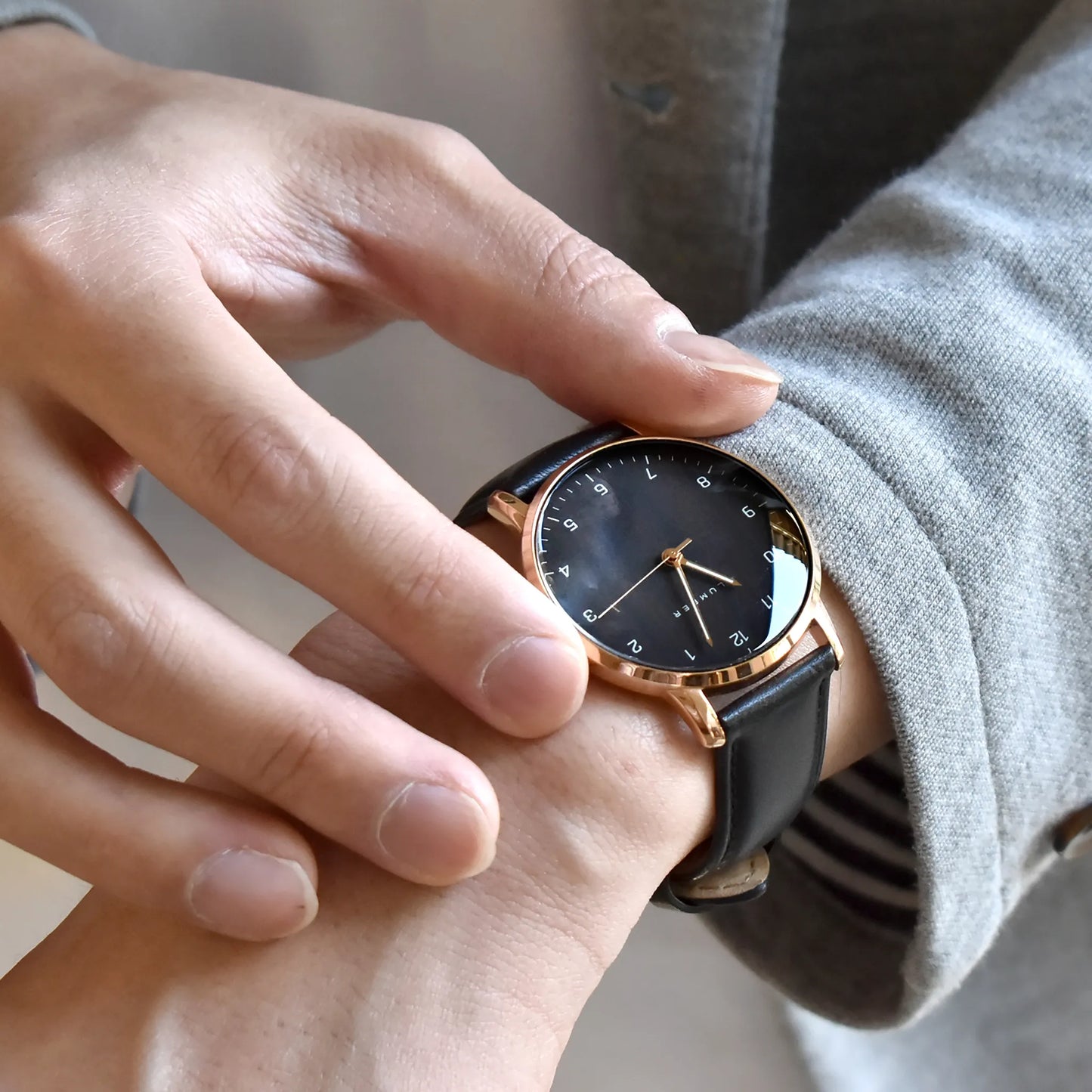 WATCH 8800
