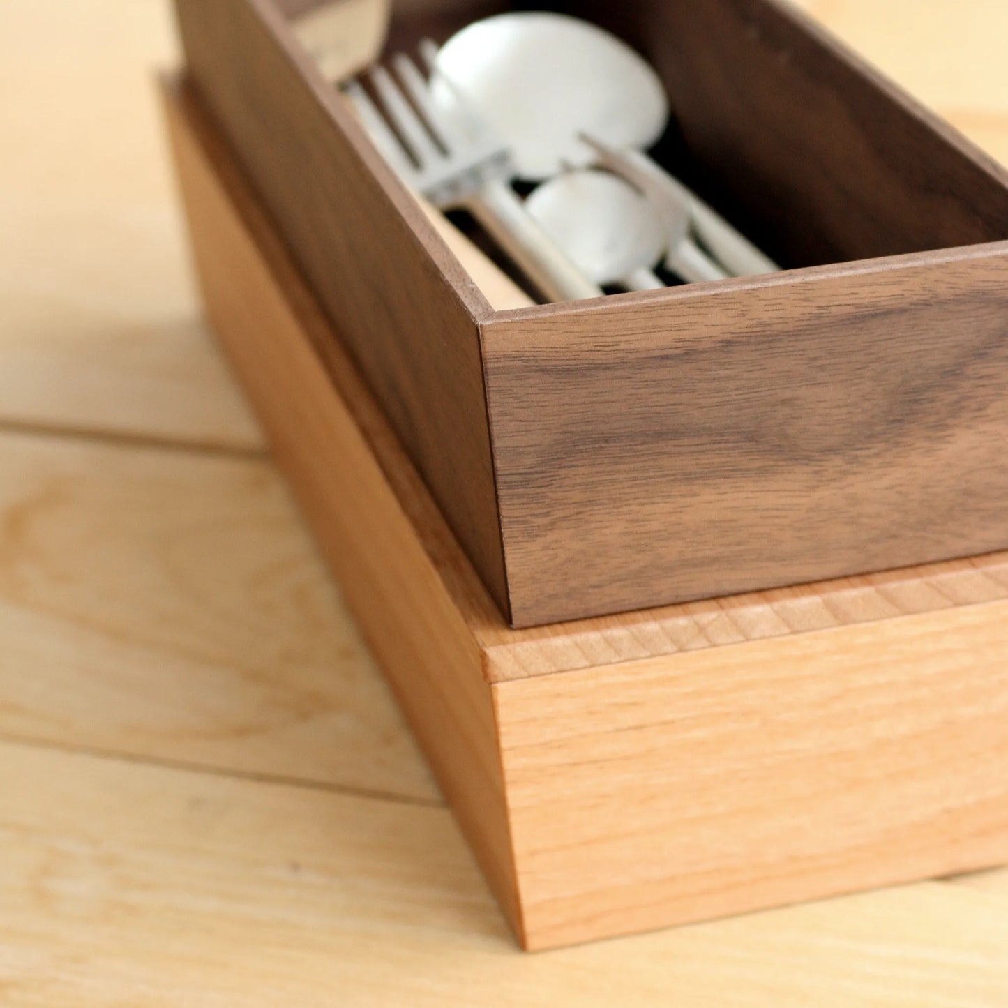 CutleryBox