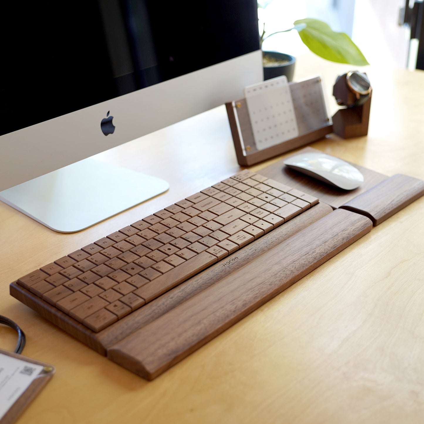 Desk Calendar Eternal