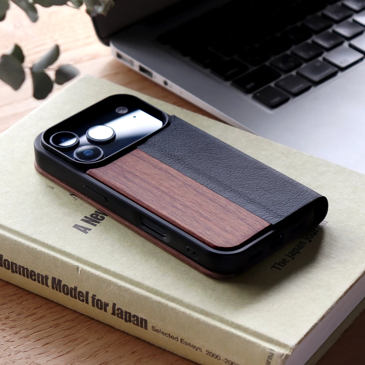 iPhone 17 series FLIPCASE