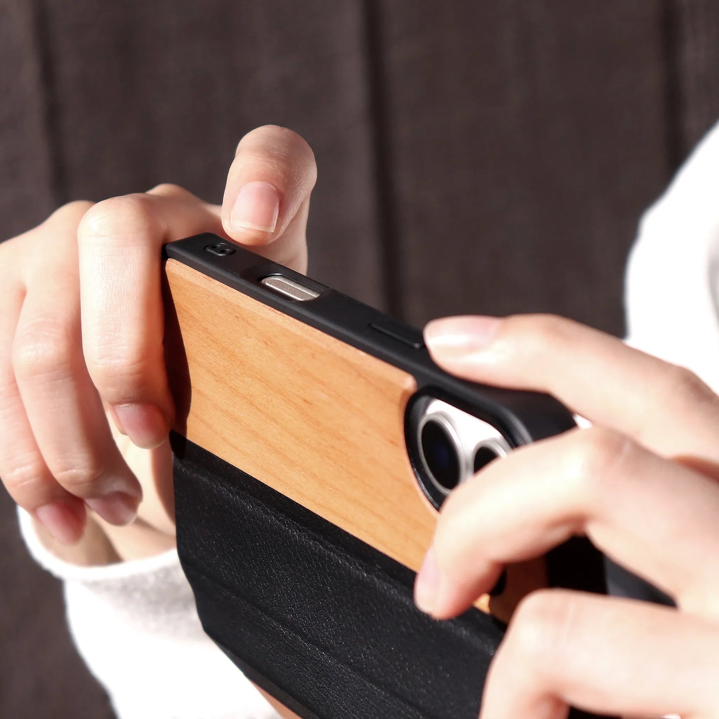 iPhone 17 series FLIPCASE