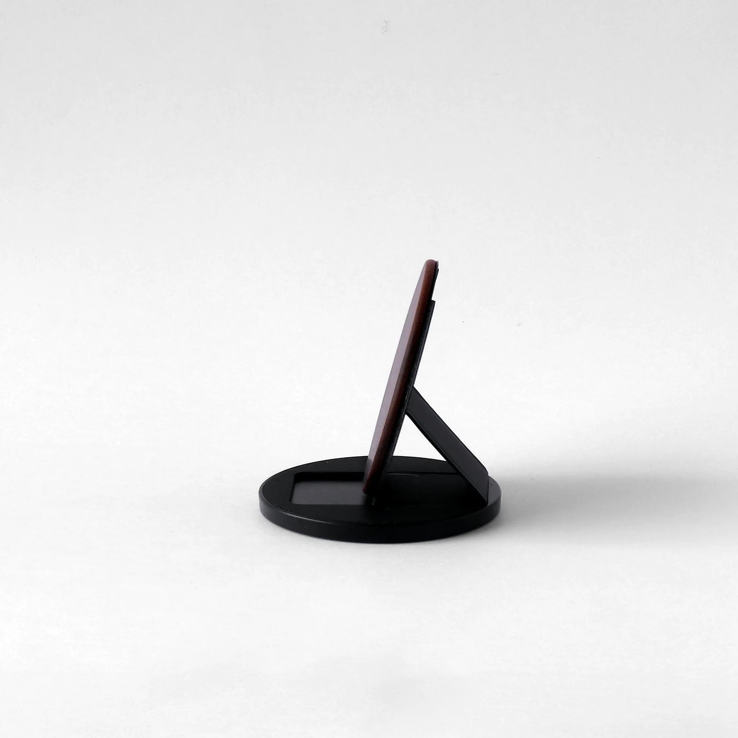 MAG FOLD STAND
