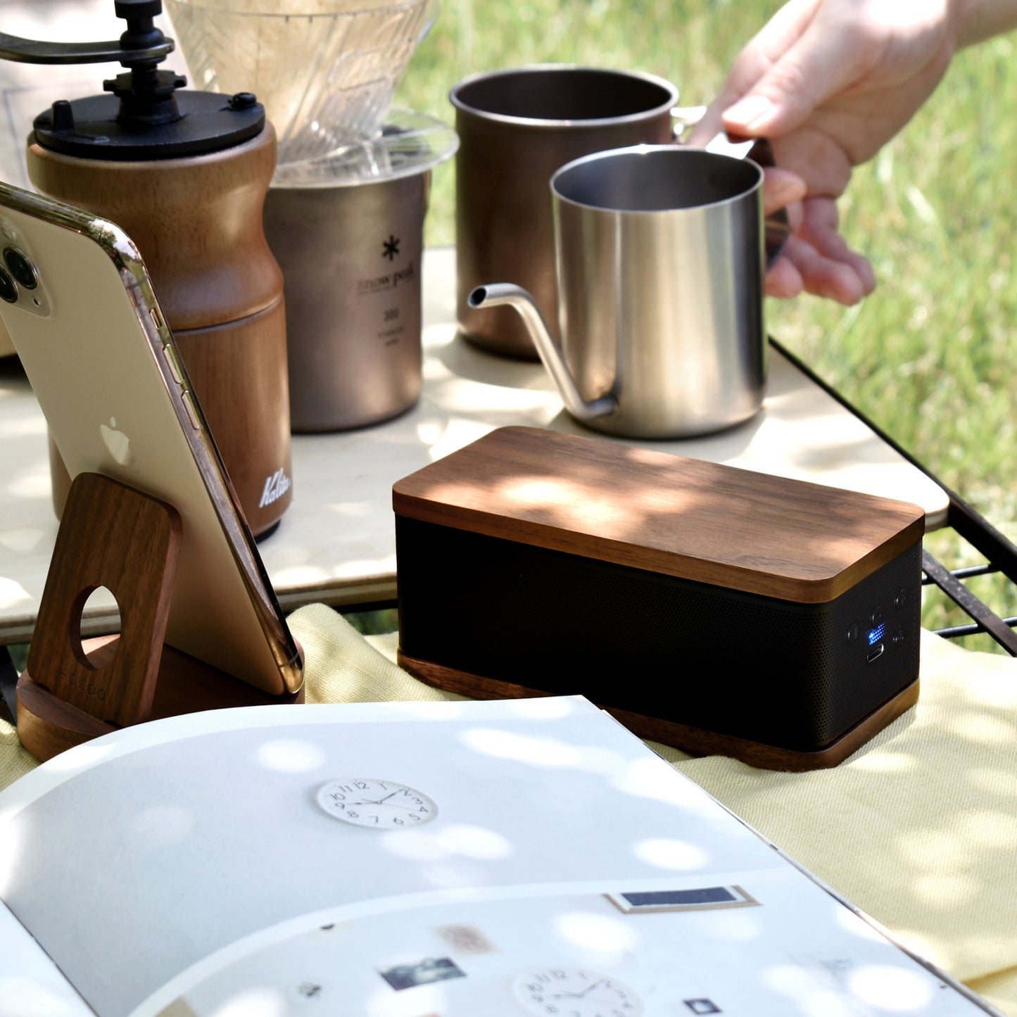 MOBILE SPEAKER