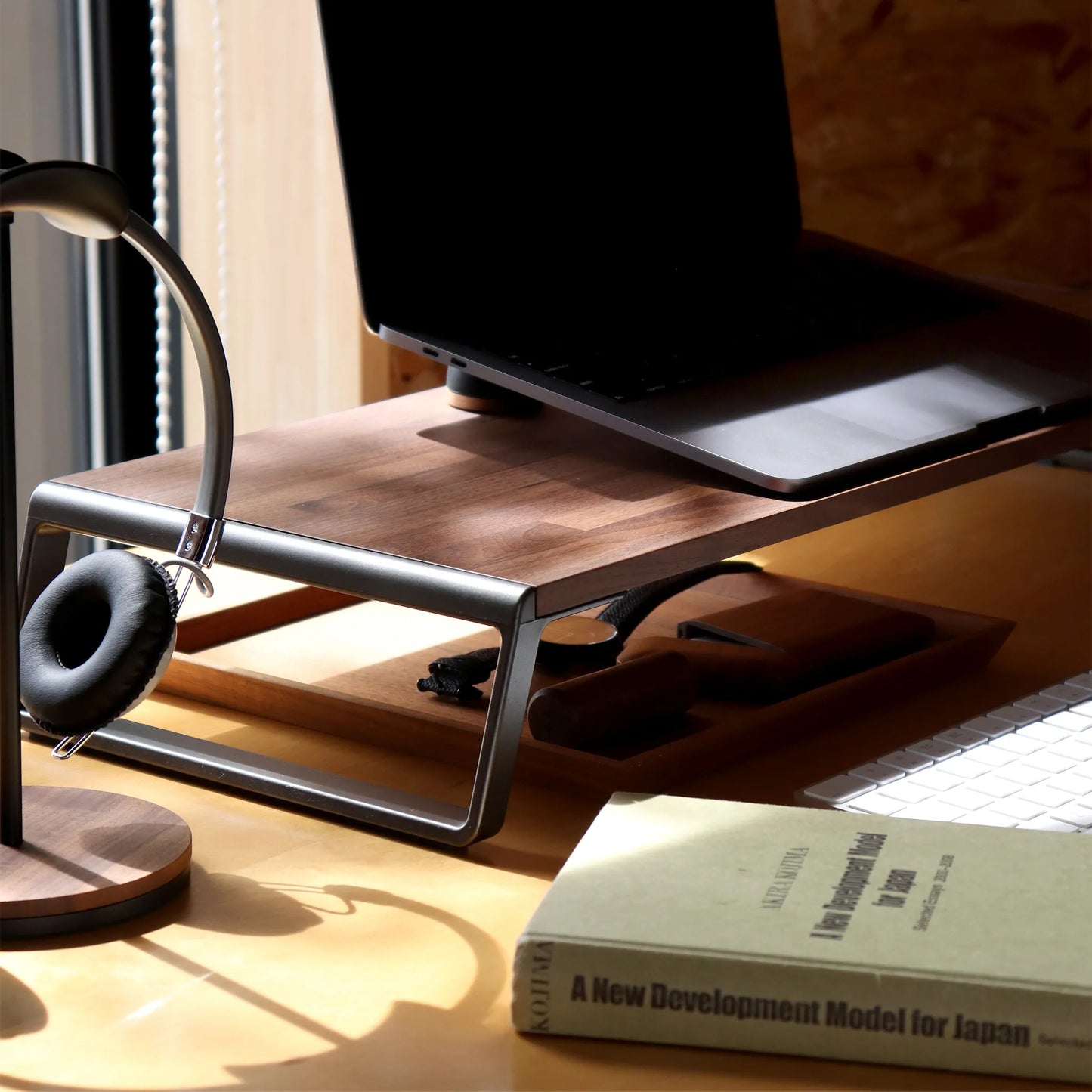 Monitor Stand