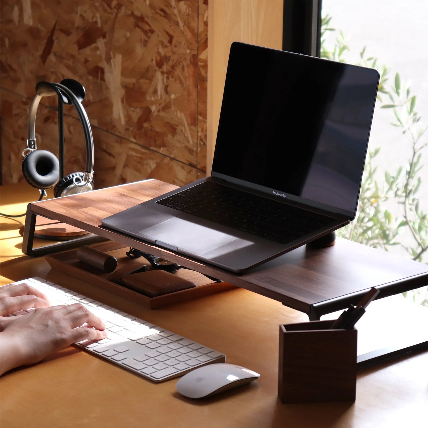 Monitor Stand
