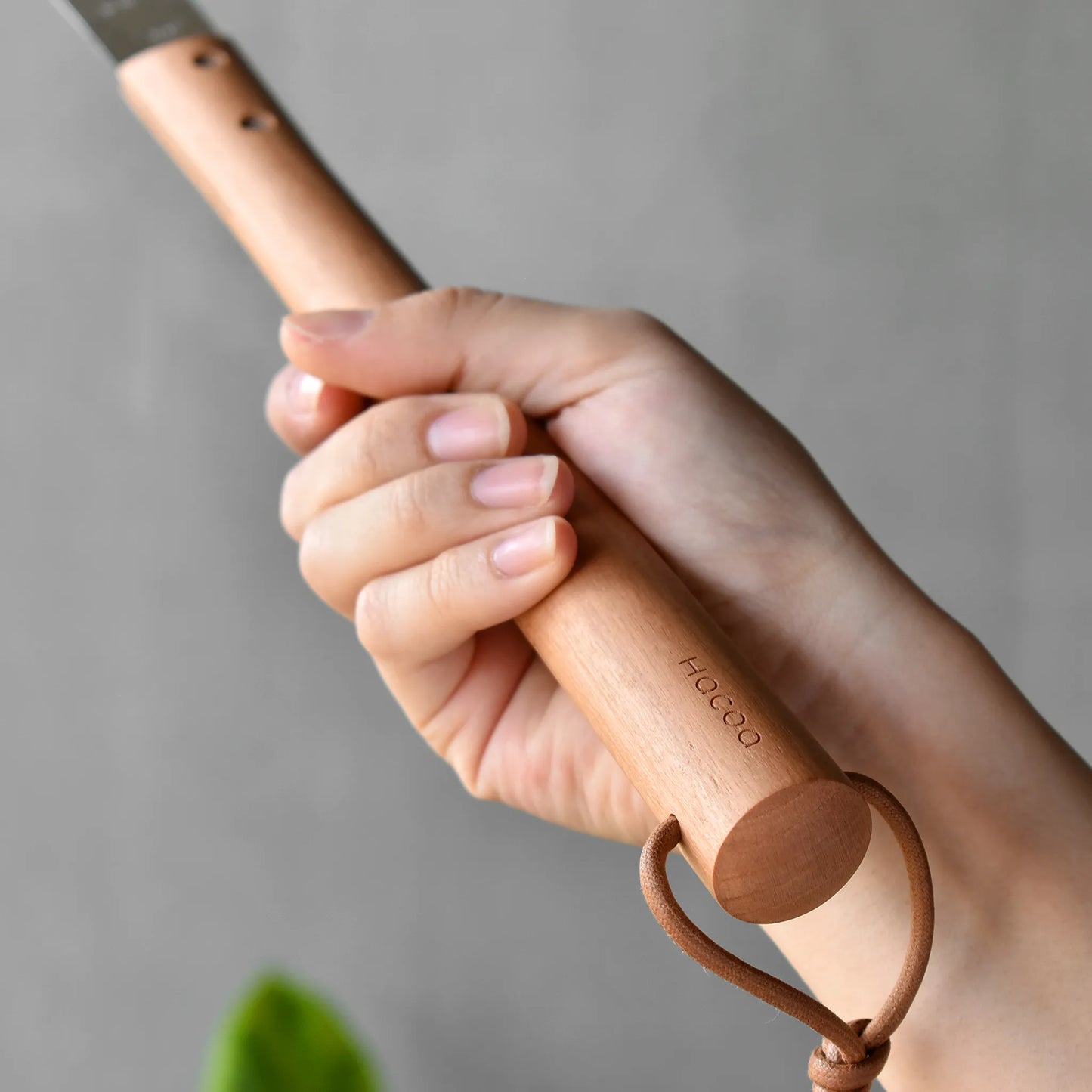 Titanium Shoehorn & Stand Set