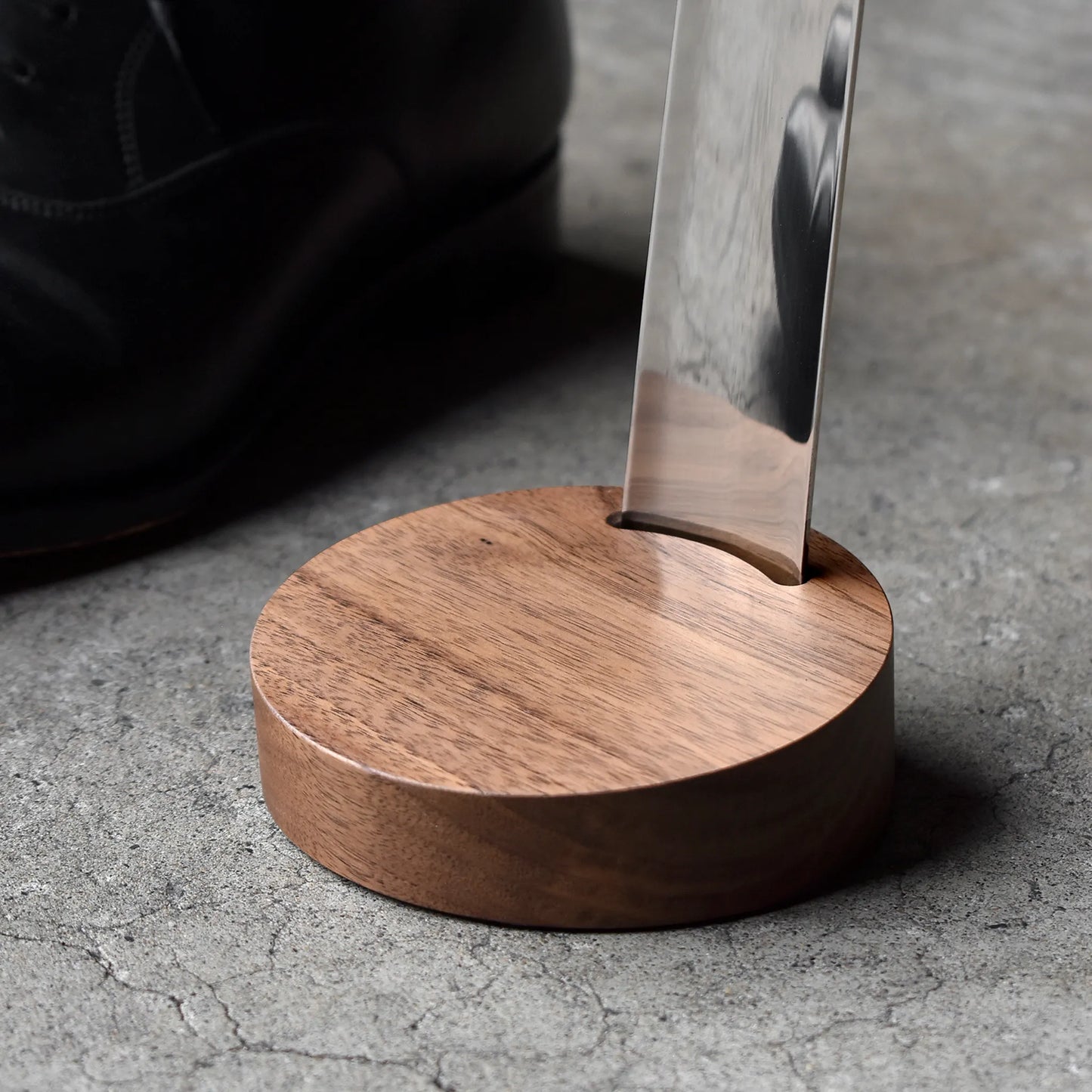 Titanium Shoehorn & Stand Set