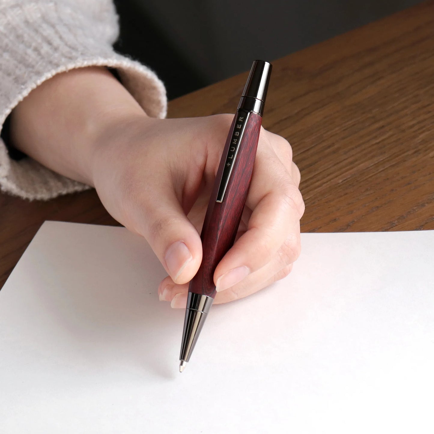 TRIANGLE BODY BALLPOINT PEN