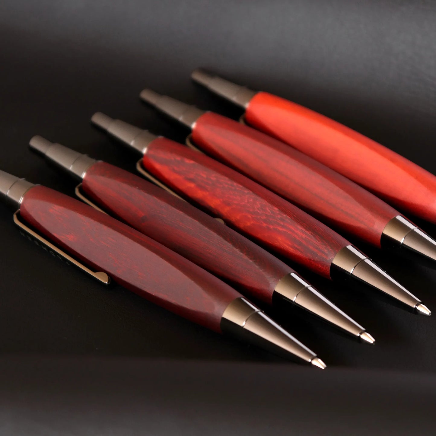 TRIANGLE BODY MECHANICAL PENCIL