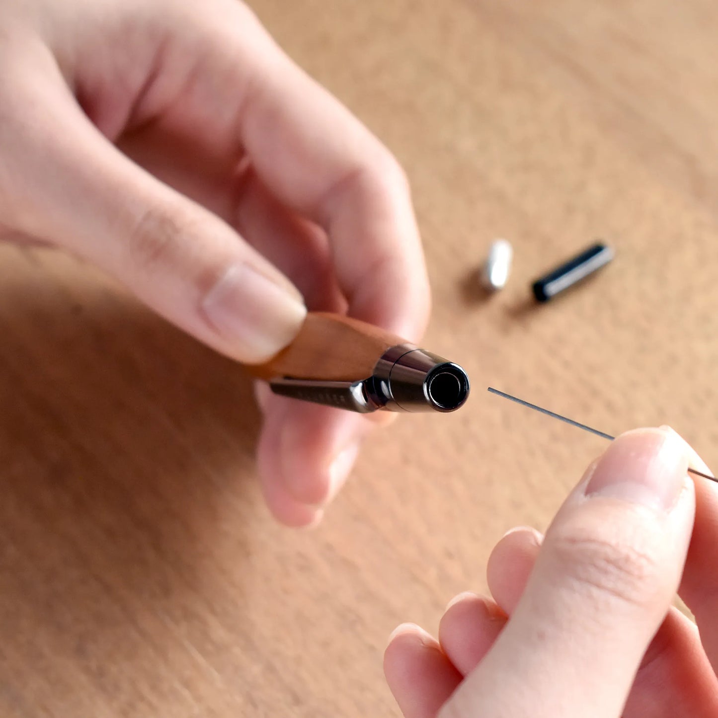 TRIANGLE BODY MECHANICAL PENCIL