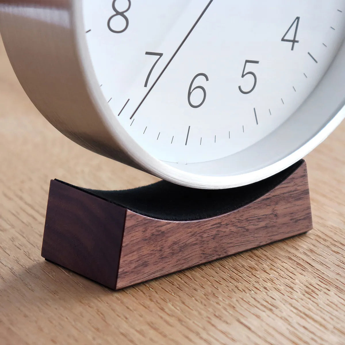 Wood Base Clock / T/H Meter