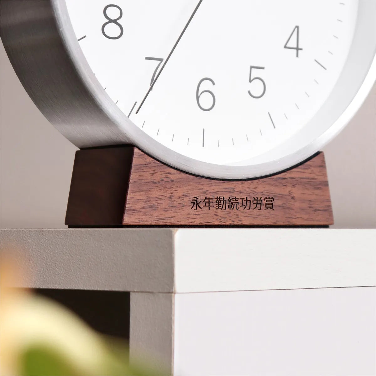 Wood Base Clock / T/H Meter